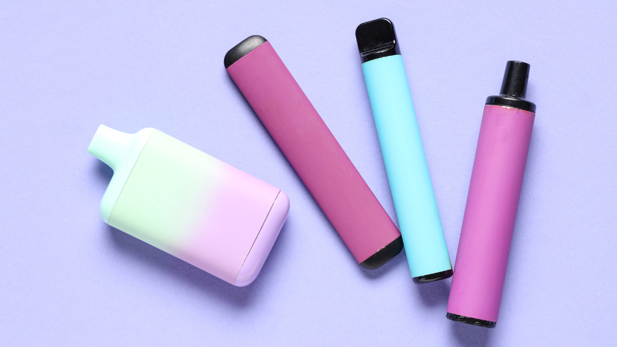 association cigarette électronique Aegis Pod One 3 Cartouches 0.80 Ω Cigarette Électronique Sans Nicotine Sans  Tabac