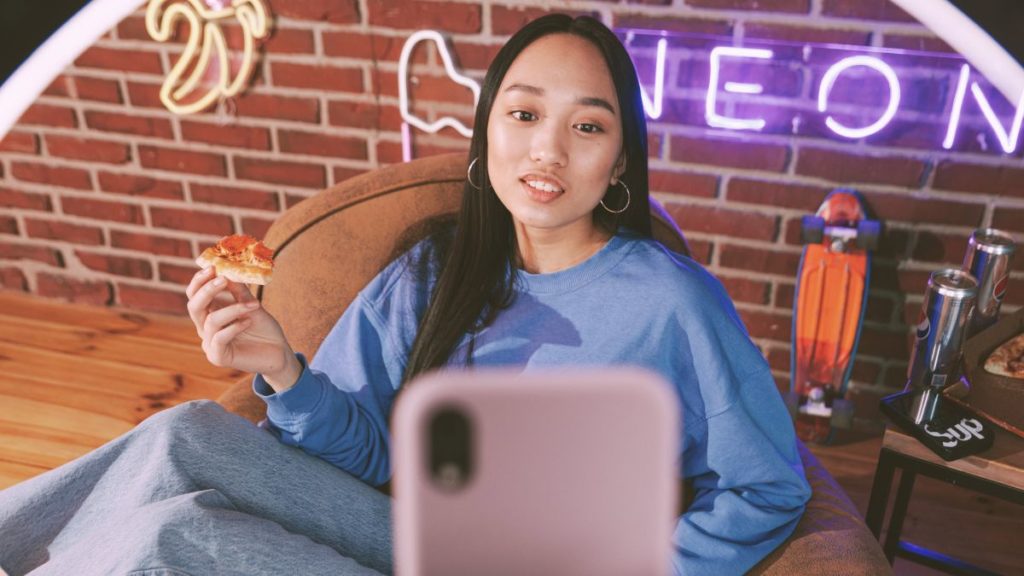 Alcool et réseaux sociaux addictions France